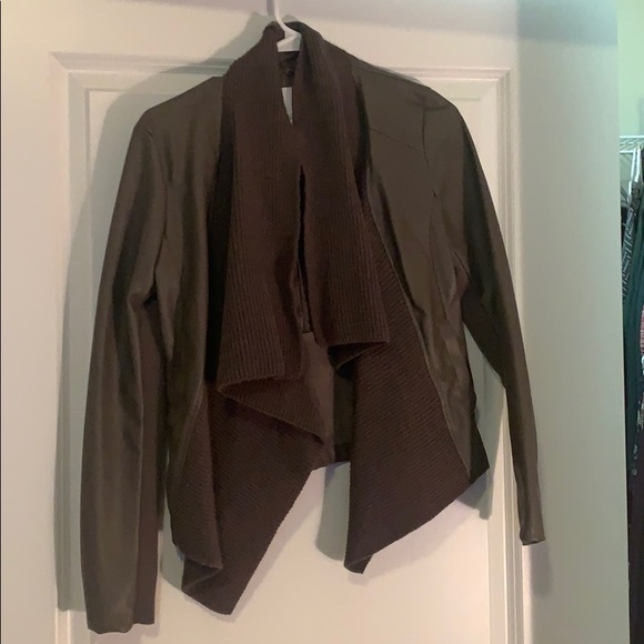 Jacket - Picture 1 of 5